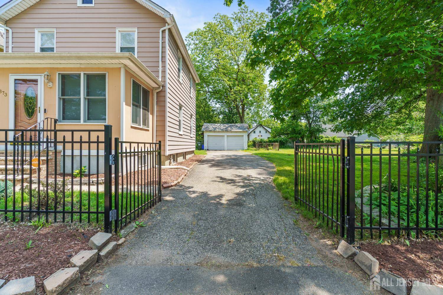 Piscataway, NJ 08854,373 Rushmore AVE