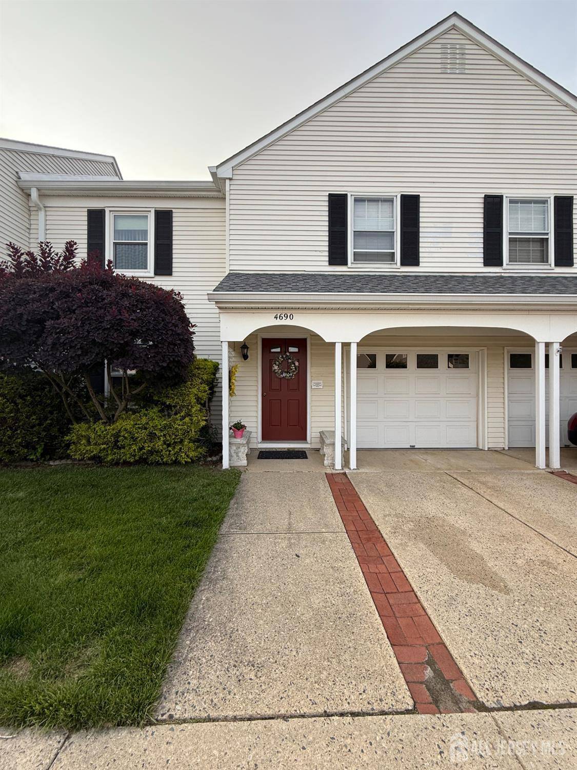 Monroe, NJ 08831,469-O New Haven WAY