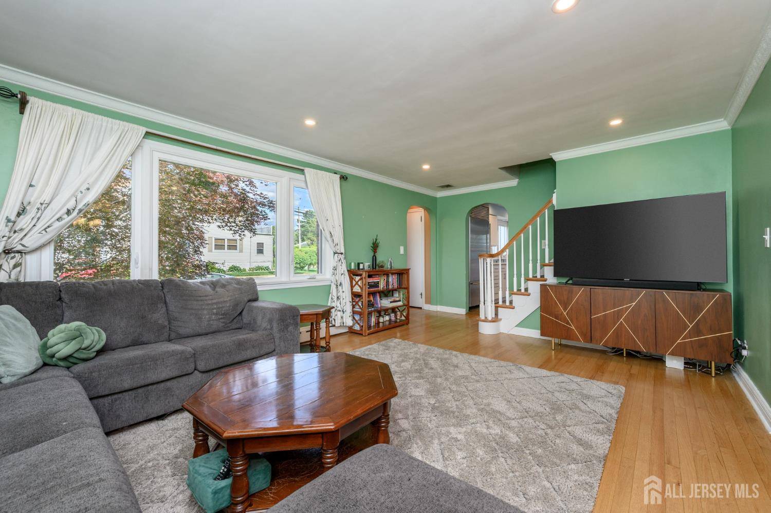 Sayreville, NJ 08872,1 Pearl ST