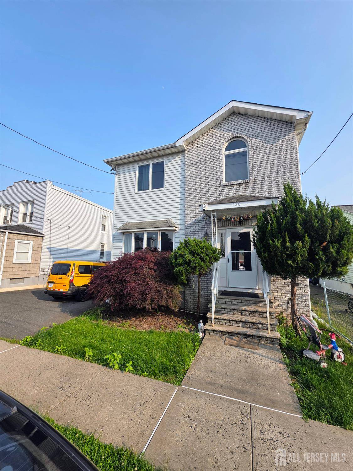 Port Reading, NJ 07064,126 Holly ST