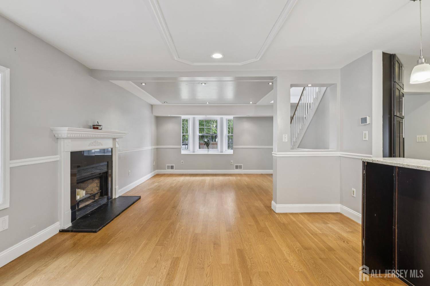 Piscataway, NJ 08854,364 Grandview AVE