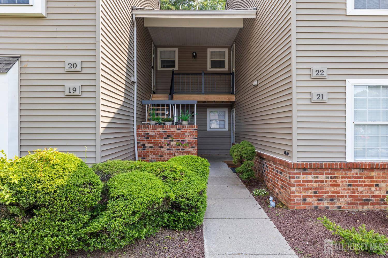 Old Bridge, NJ 08857,20 Lindsey CIR #20
