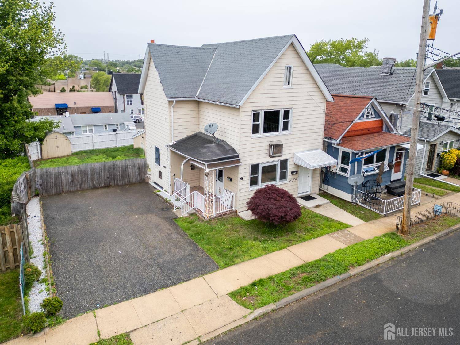 South Amboy, NJ 08879,422 Catherine ST