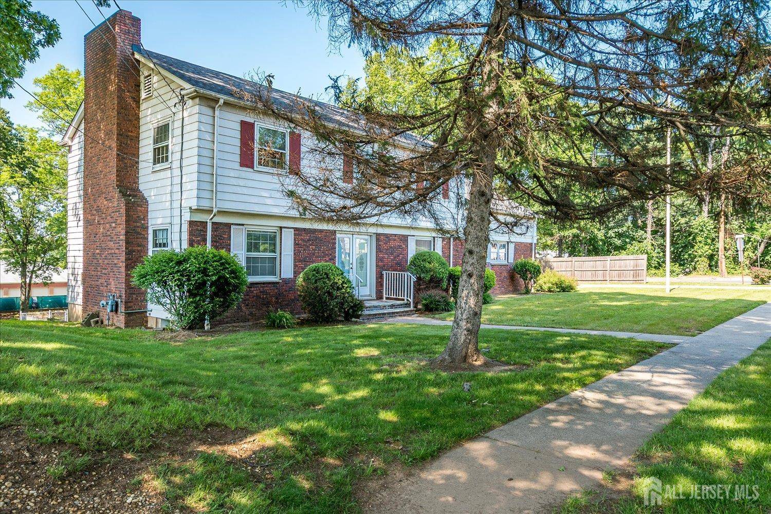 Edison, NJ 08817,730 Old Post RD