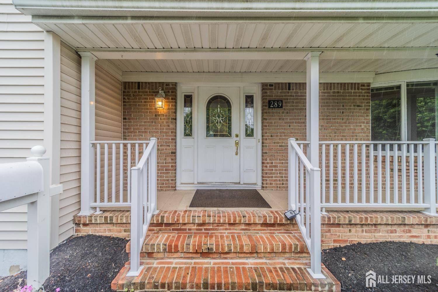 Sewaren, NJ 07077,289 Old RD