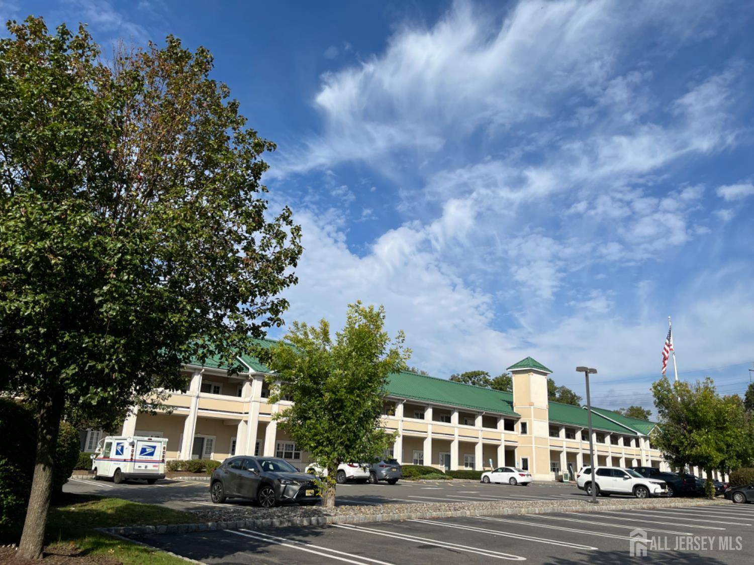 Metuchen, NJ 08840,243 BRIDGE ST #243