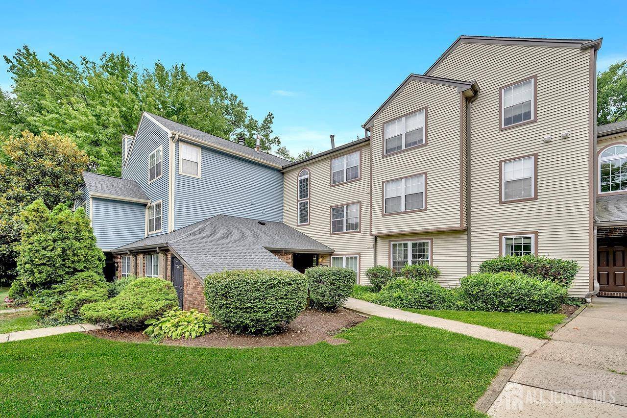 South Brunswick, NJ 08852,3292 Cypress CT