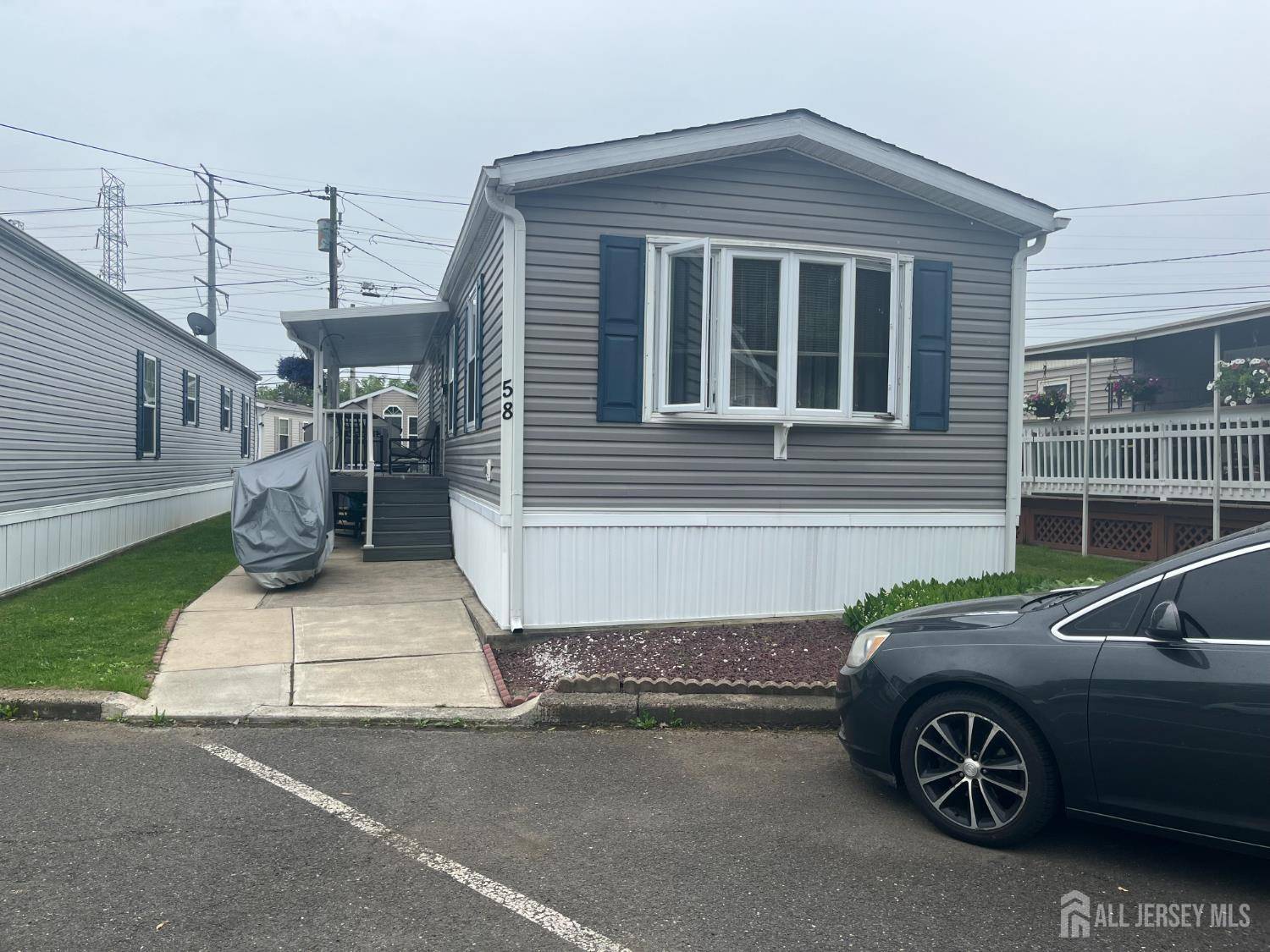 Avenel, NJ 07001,58 E coddington AVE