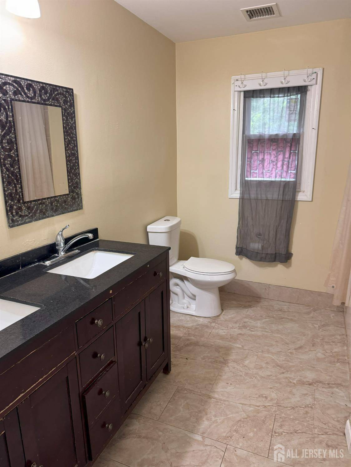 Iselin, NJ 08830,34 Fiat AVE