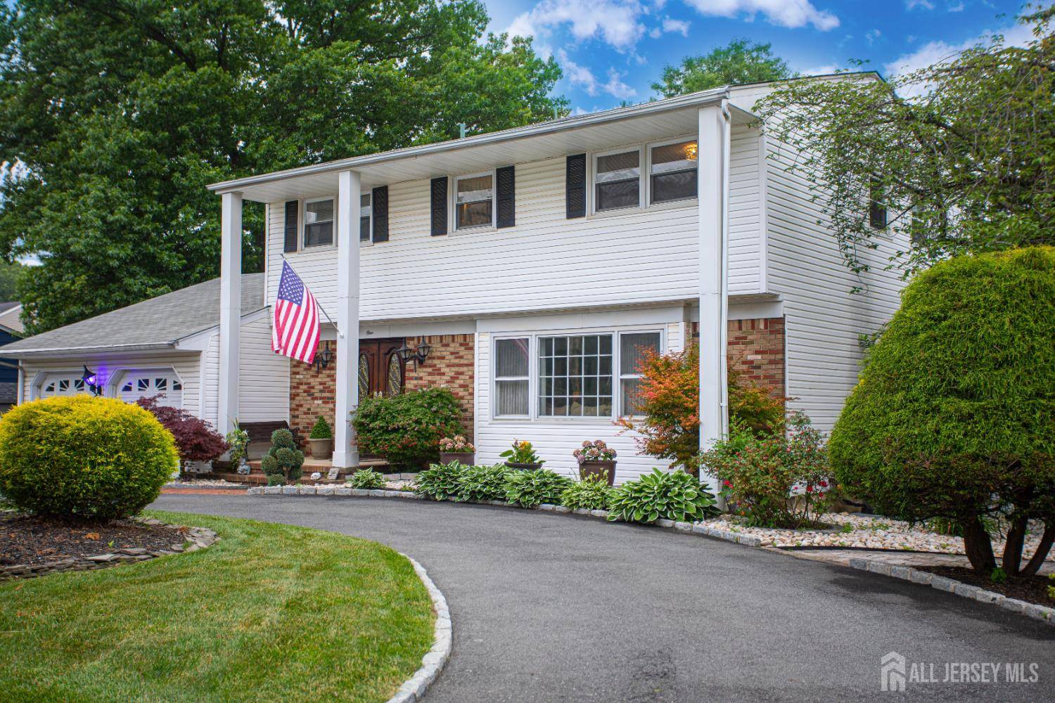 Sayreville, NJ 08859,1 Stradford RD
