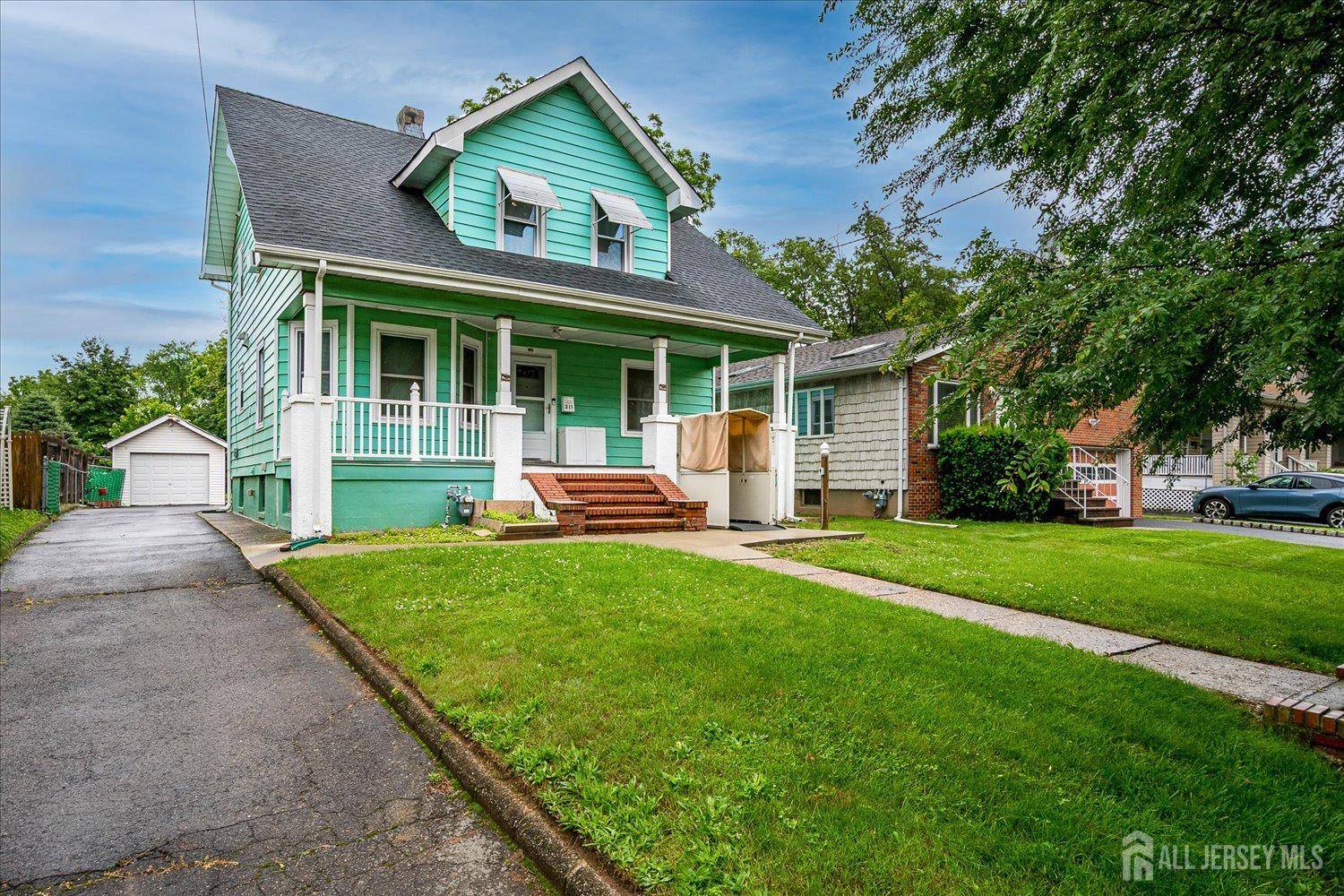 Dunellen, NJ 08812,311 Prospect AVE