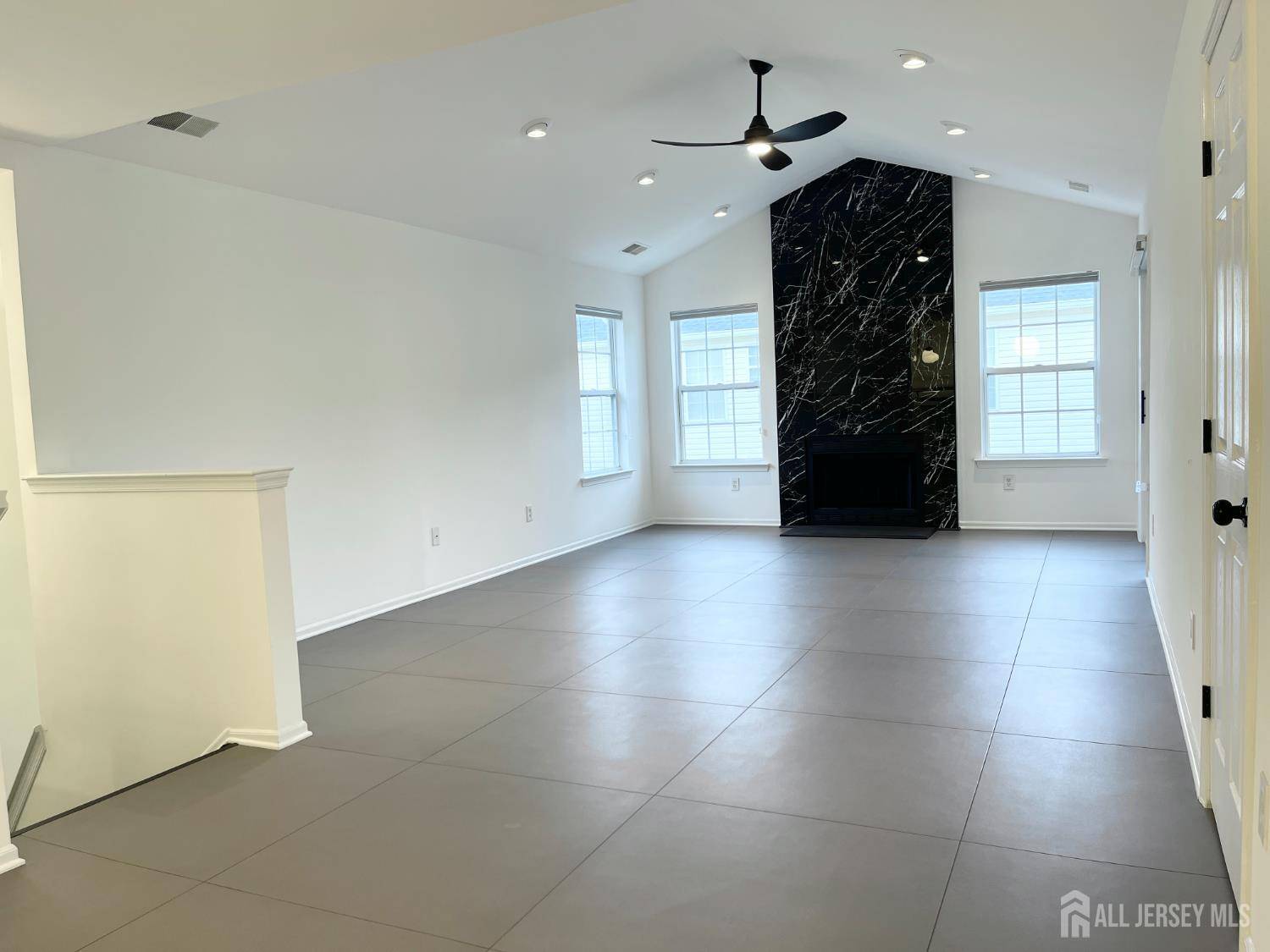 Piscataway, NJ 08854,162 Vasser DR