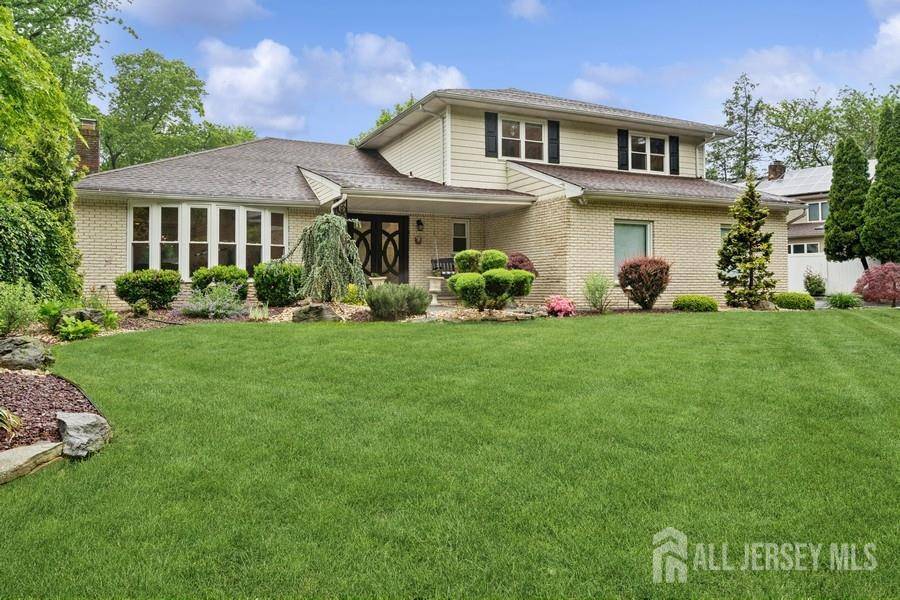 East Brunswick, NJ 08816,9 Valley Forge DR
