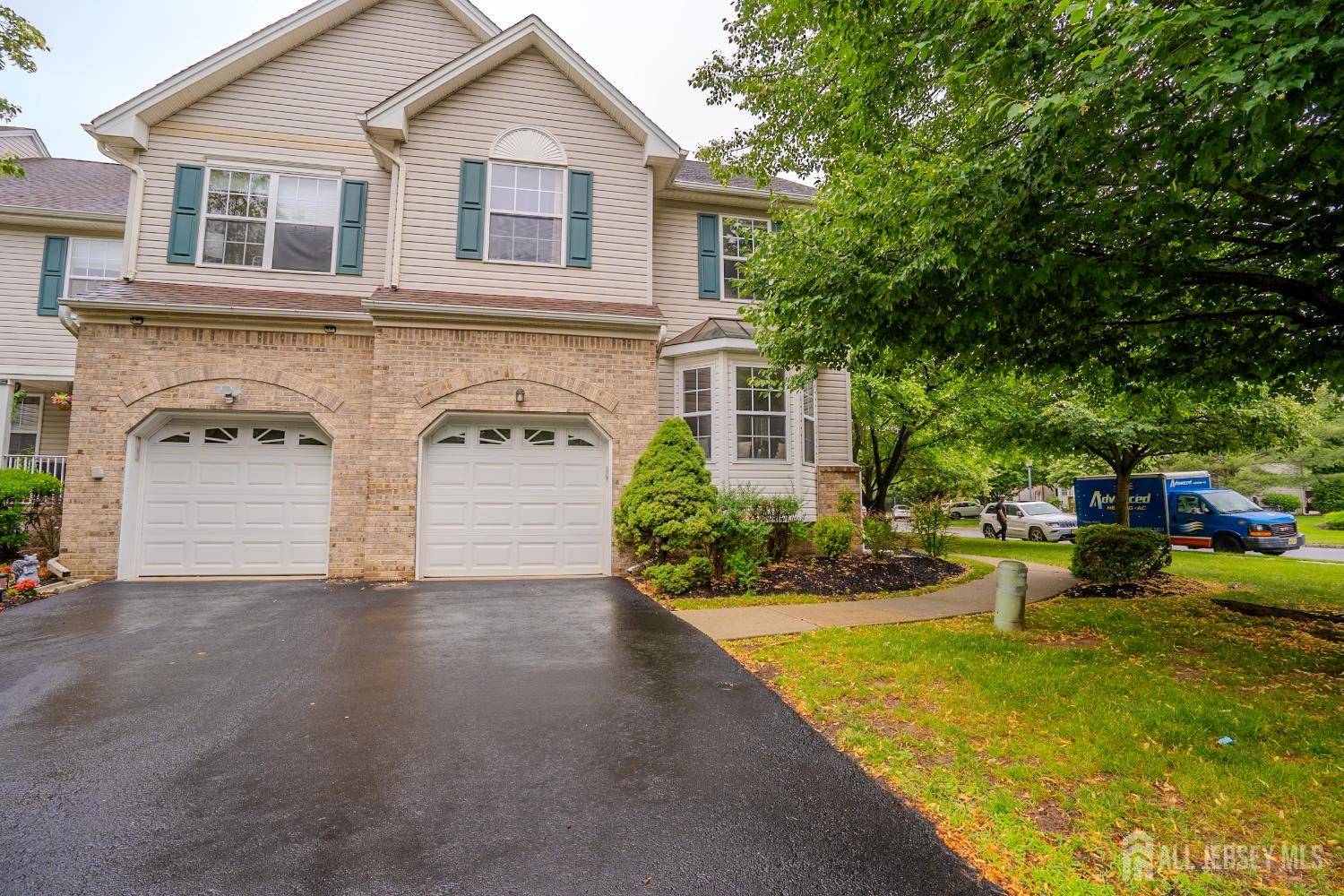 North Brunswick, NJ 08902,108 Jared DR