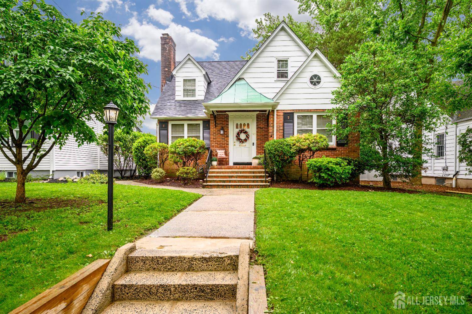 Metuchen, NJ 08840,97 Amboy AVE