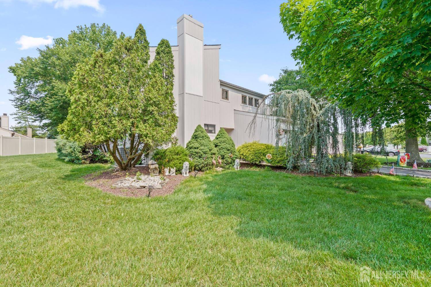 Old Bridge, NJ 08857,236 Community CIR