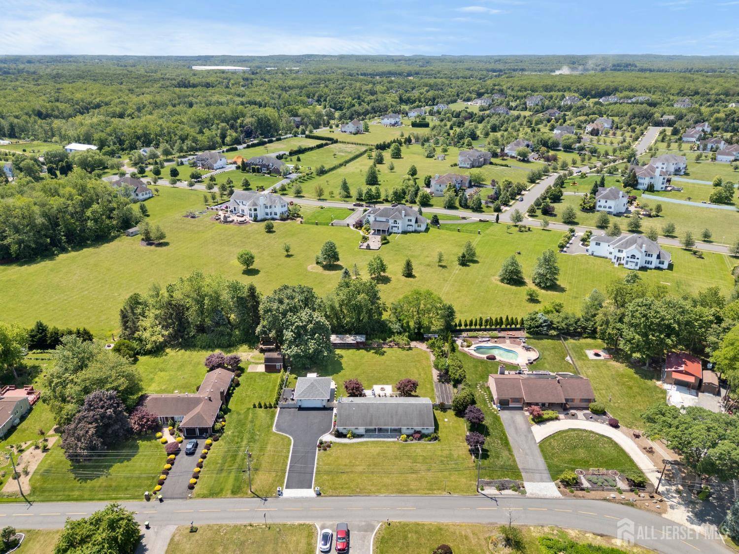 Monroe, NJ 08831,197 Dey Grove RD