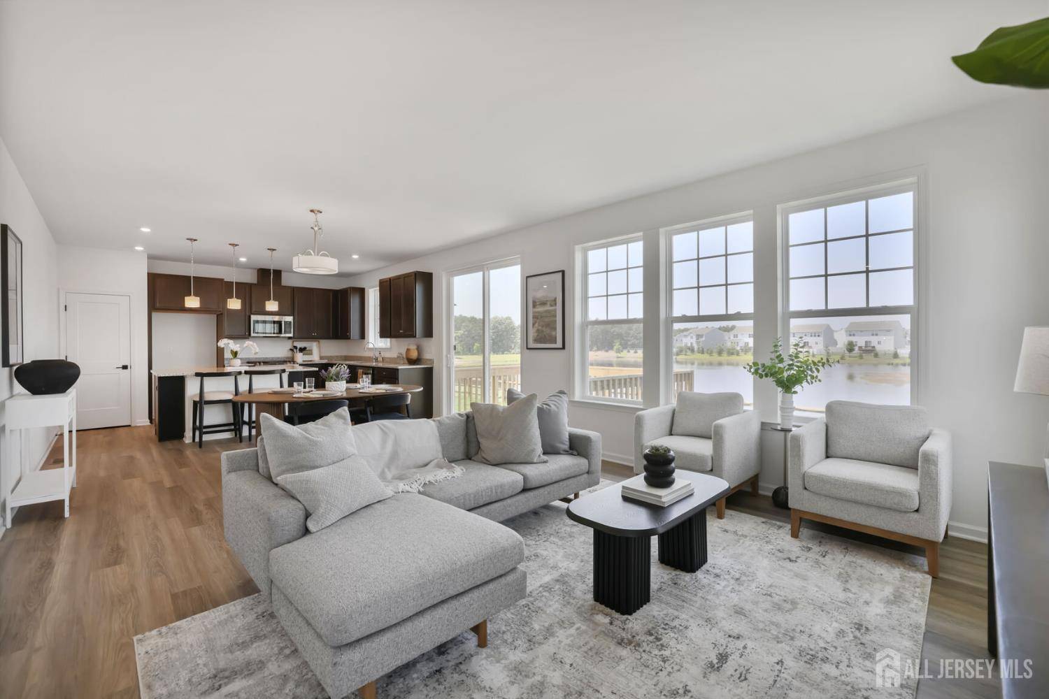 Old Bridge, NJ 08857,45 E VERBENA LN