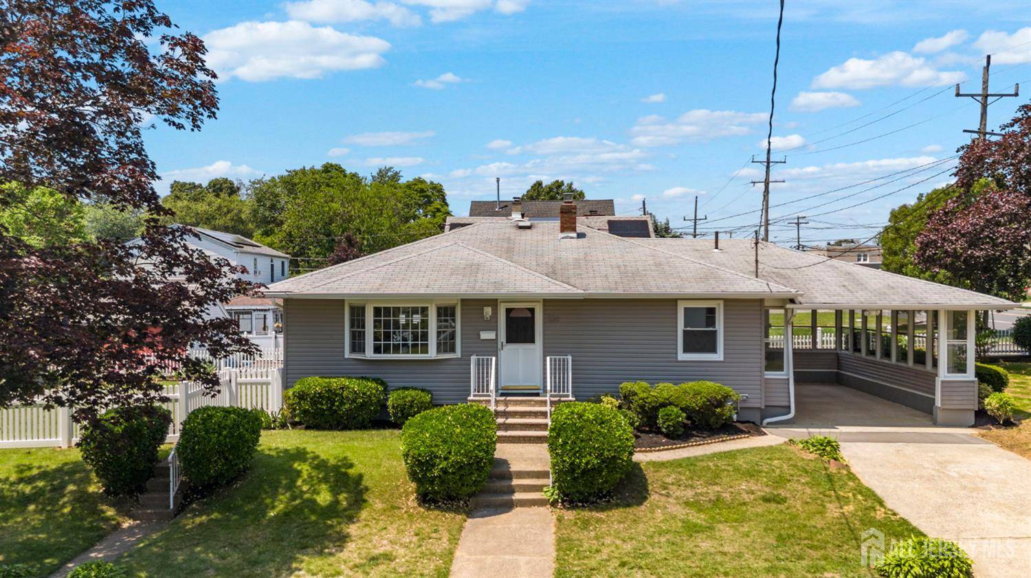 Sayreville, NJ 08879,226 Schussler ST