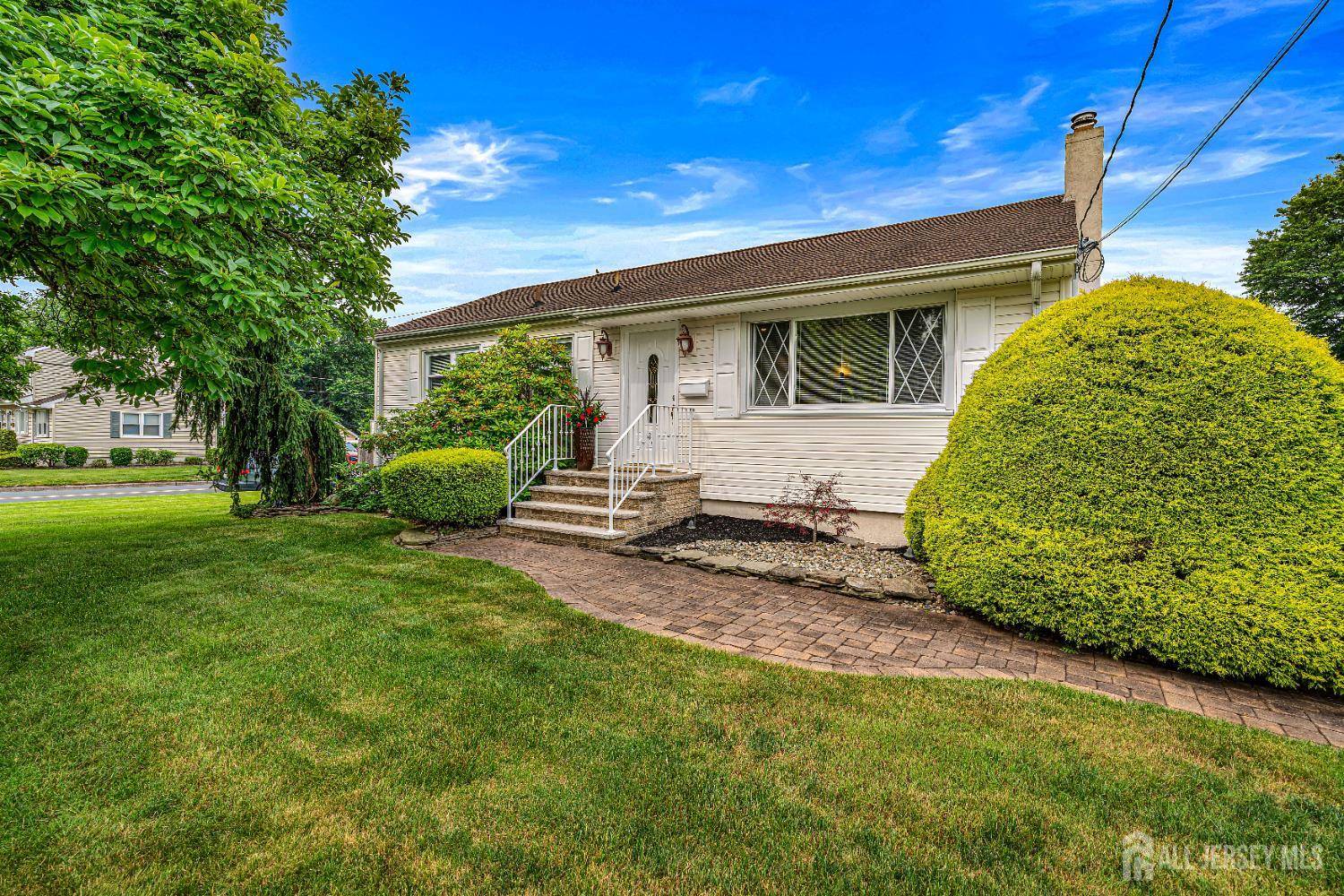 Edison, NJ 08817,36 Brookhill AVE