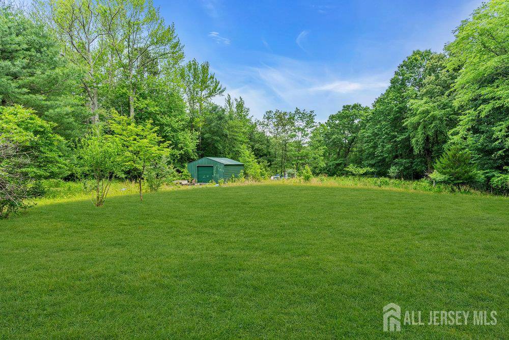Old Bridge, NJ 08857,213 E Greystone RD