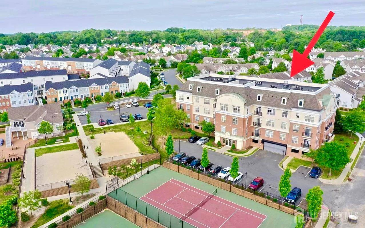 Sayreville, NJ 08859,6404 Fernandez CT
