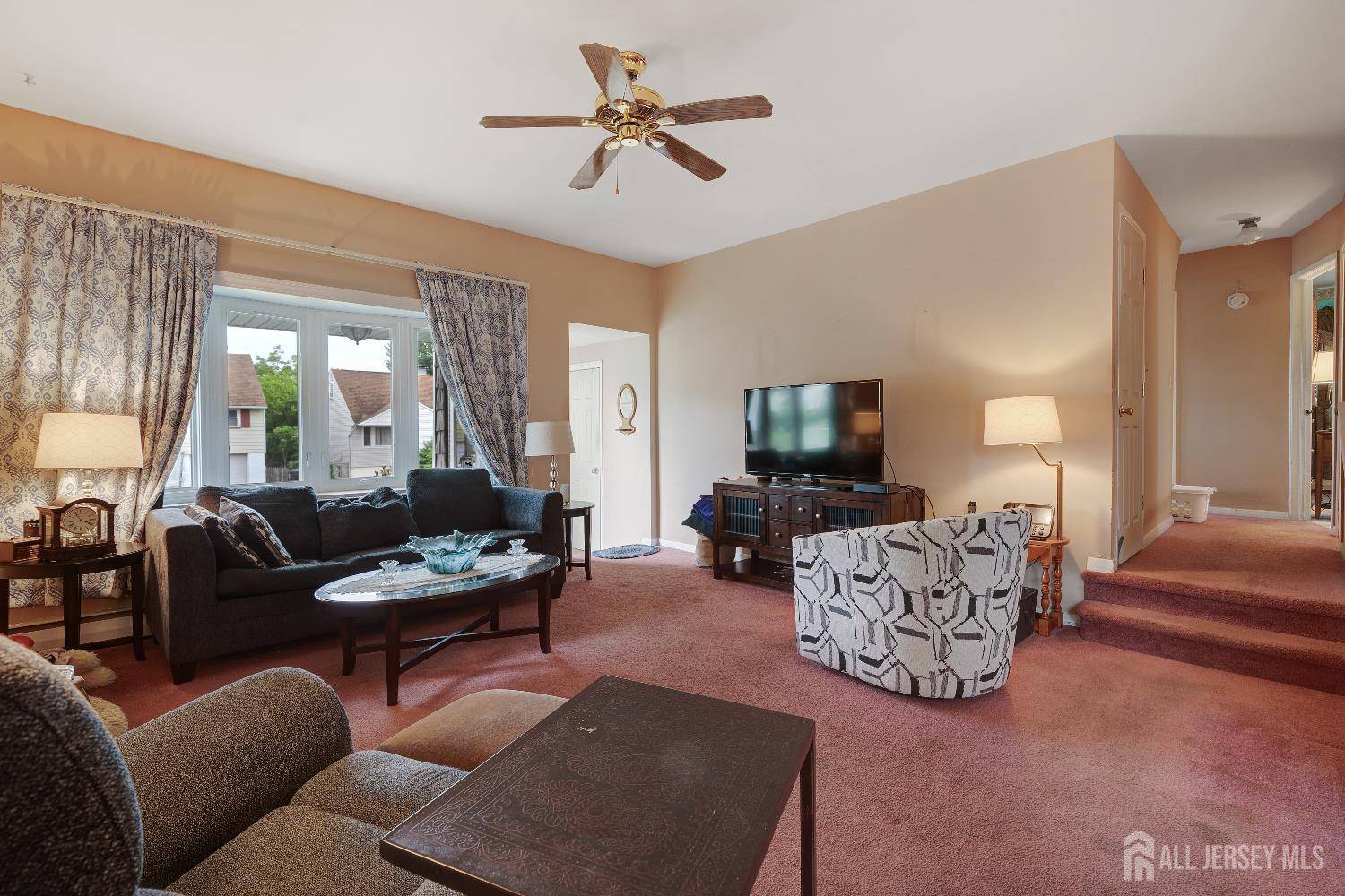 Menlo Park Terrace, NJ 08840,58 Hudson ST