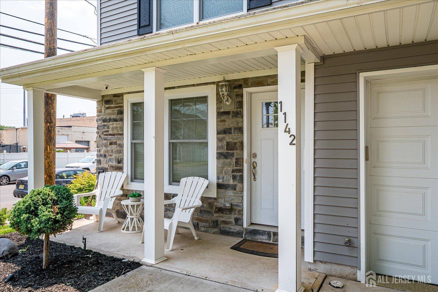 Roselle, NJ 07203,1142 Warren ST