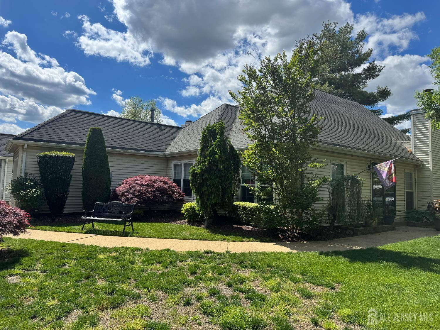 Freehold, NJ 07728,13 Jasmine LN