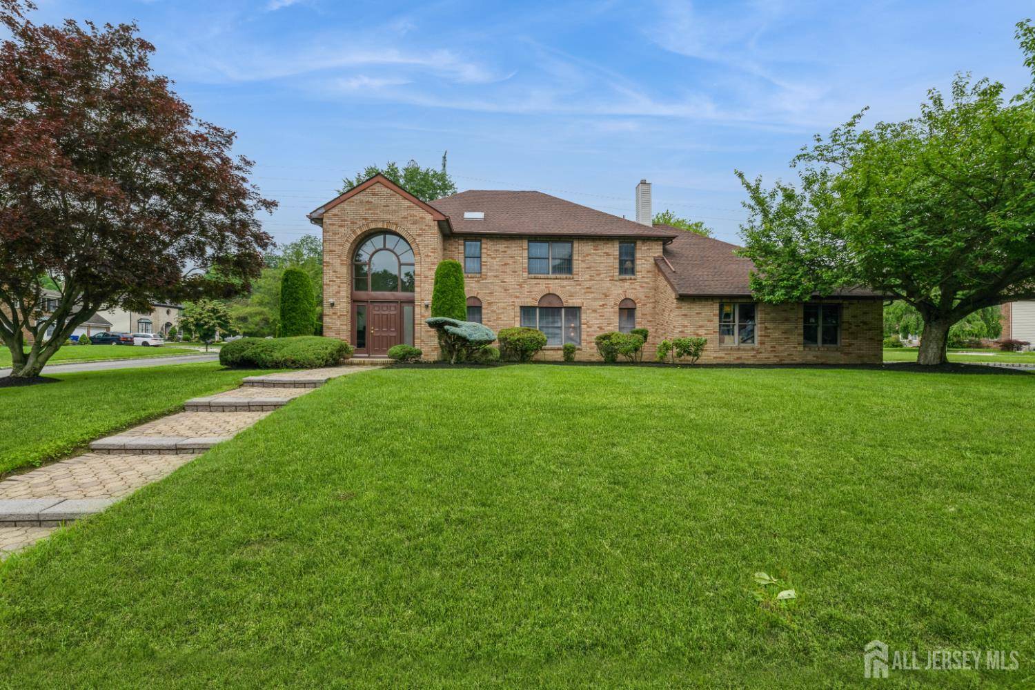 North Brunswick, NJ 08902,1541 Edly Cove CT