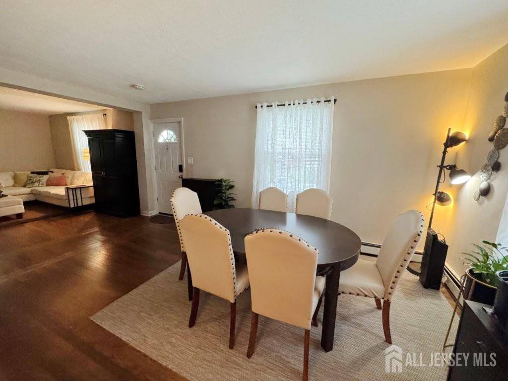 Highland Park, NJ 08904,10 S 8th AVE S