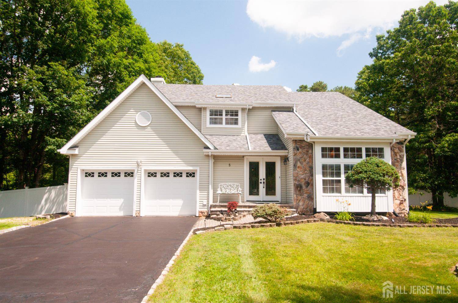 Old Bridge, NJ 08857,5 Dan CT