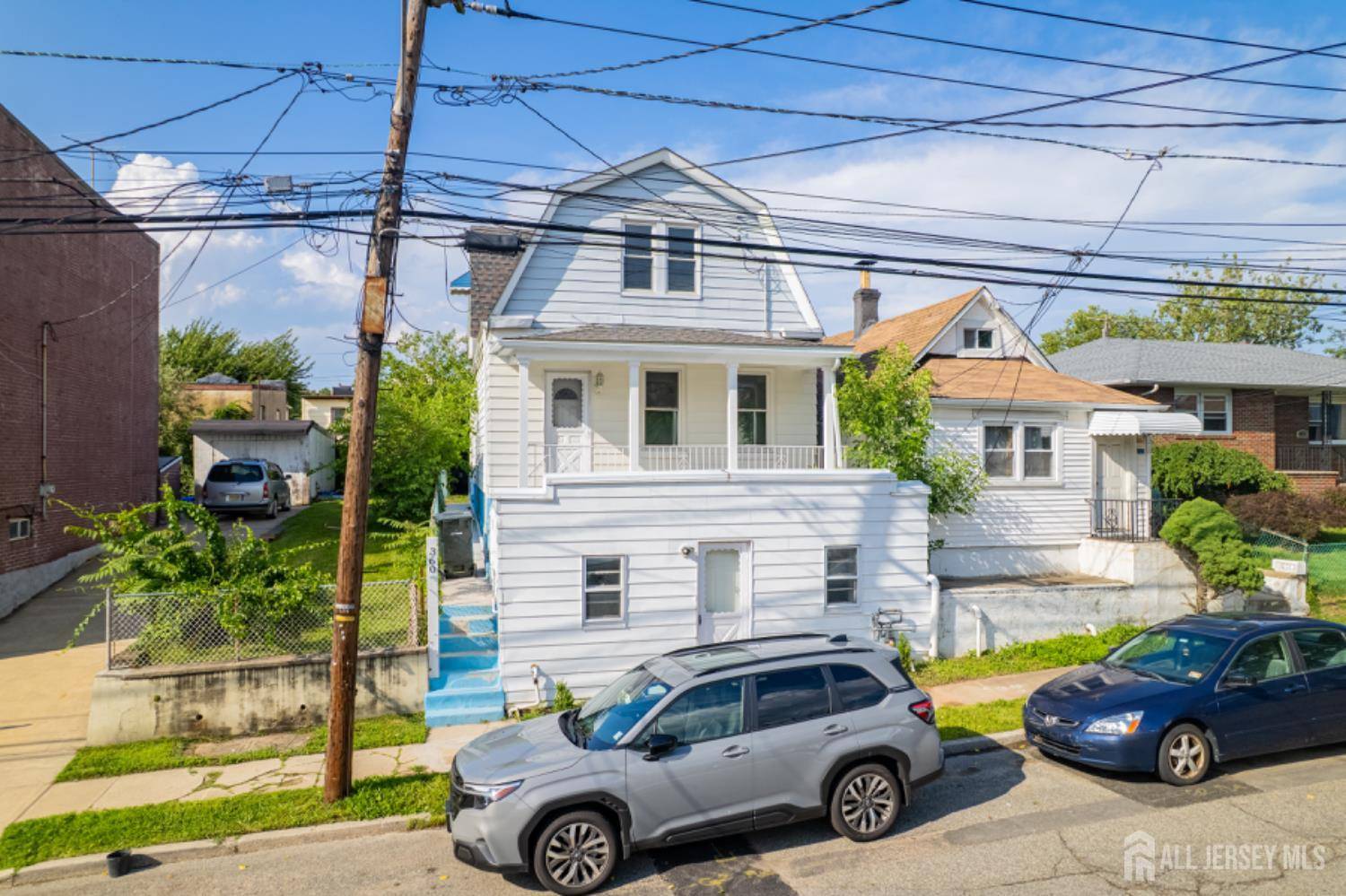 Perth Amboy, NJ 08861,360 Alpine ST