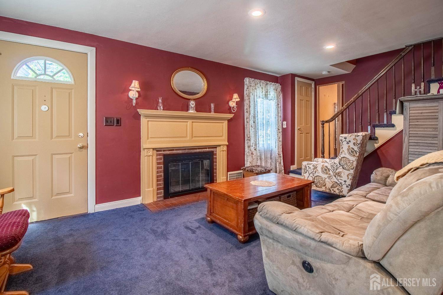 East Brunswick, NJ 08816,1 Myron PL