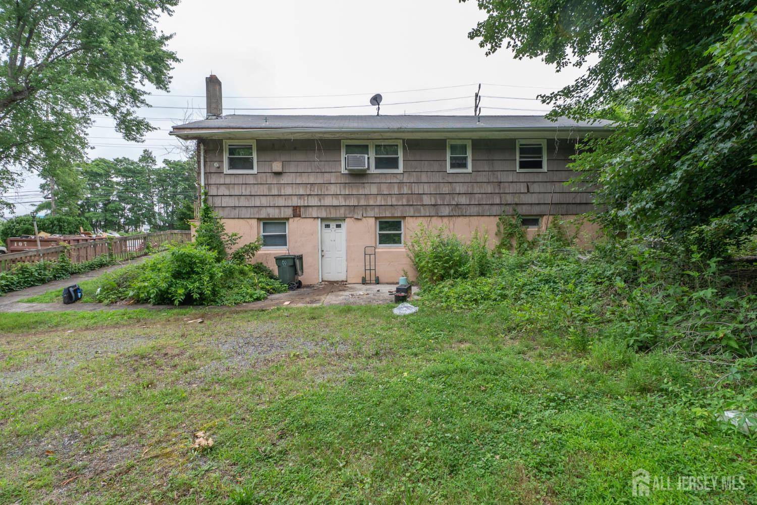 Monroe, NJ 08831,140 Prospect Plains RD