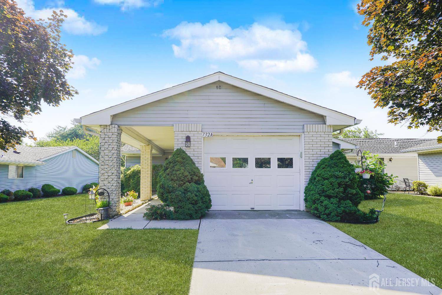 Monroe, NJ 08831,732 Ralston PLZ #A