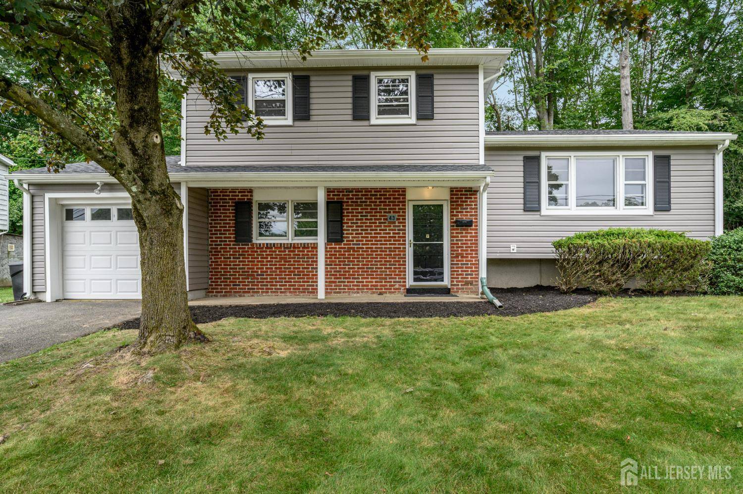Rockaway Twp, NJ 07866,43 Barry DR