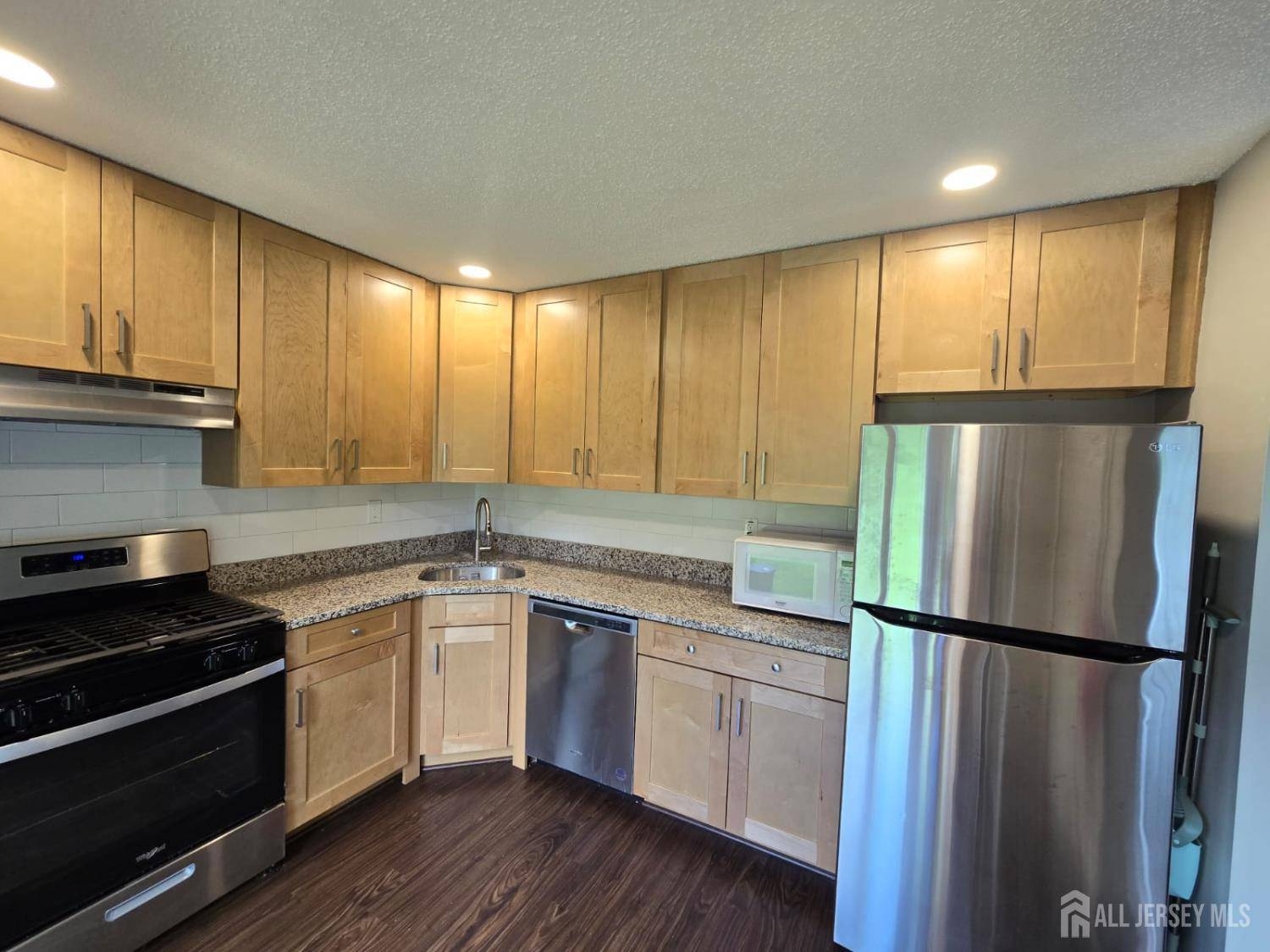 Piscataway, NJ 08854,452 Harwick CT