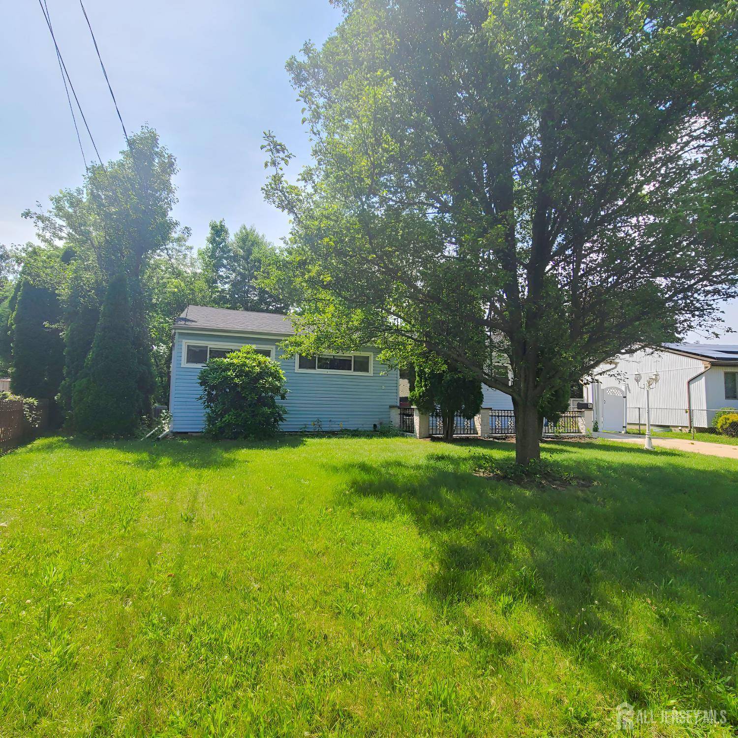 Old Bridge, NJ 08859,15 Clemson ST
