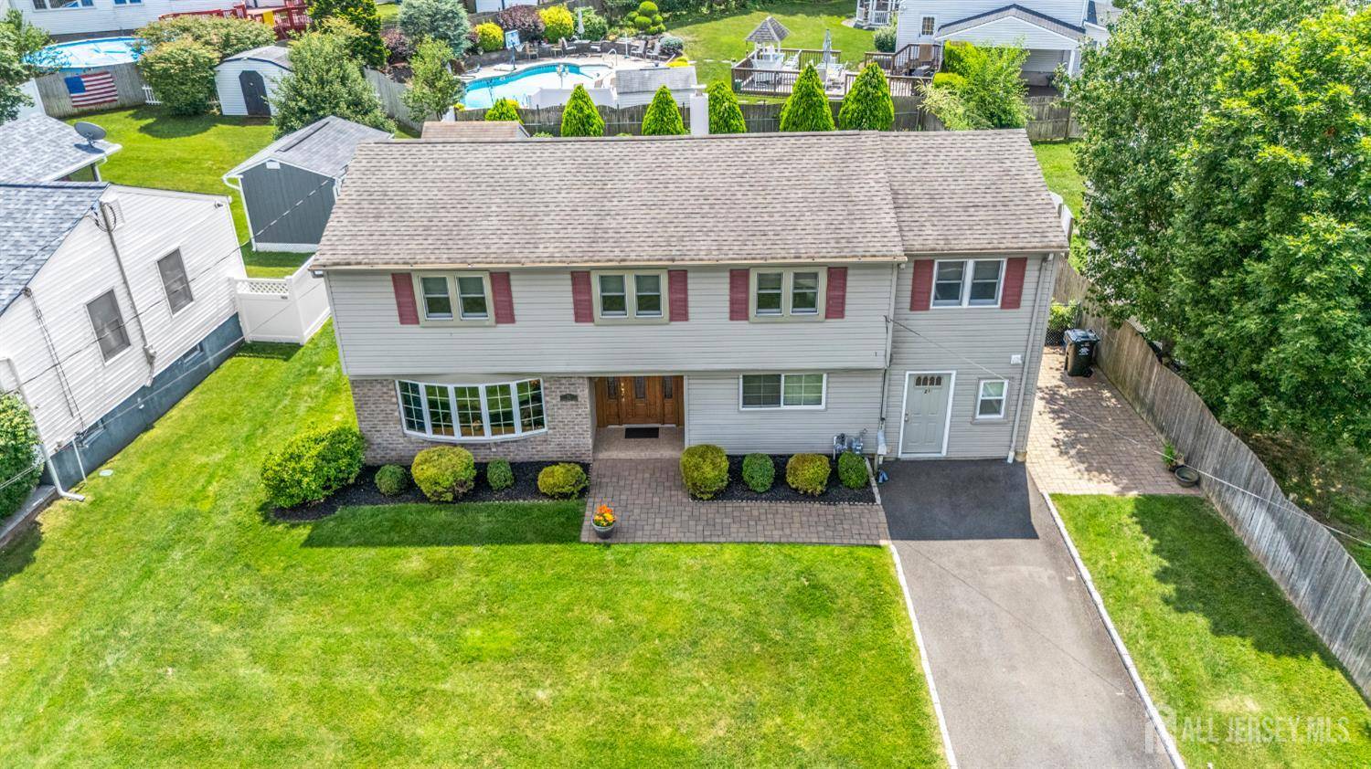 Old Bridge, NJ 08857,21 Stoneybrook DR