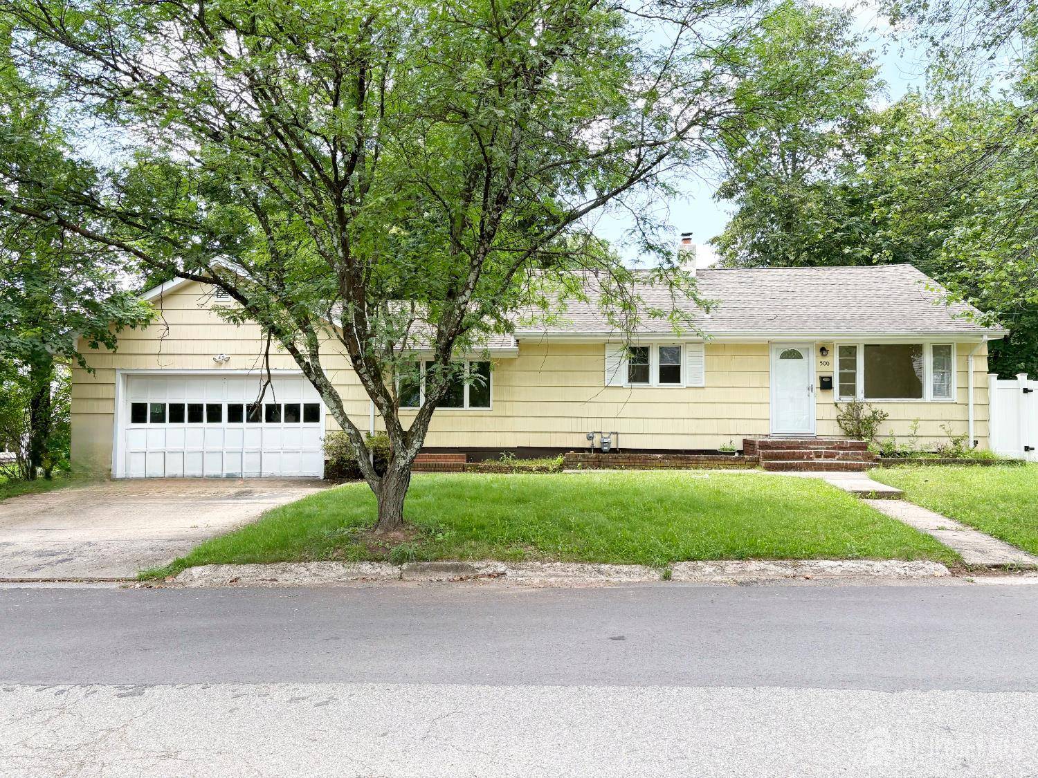 Highland Park, NJ 08904,500 Grove AVE