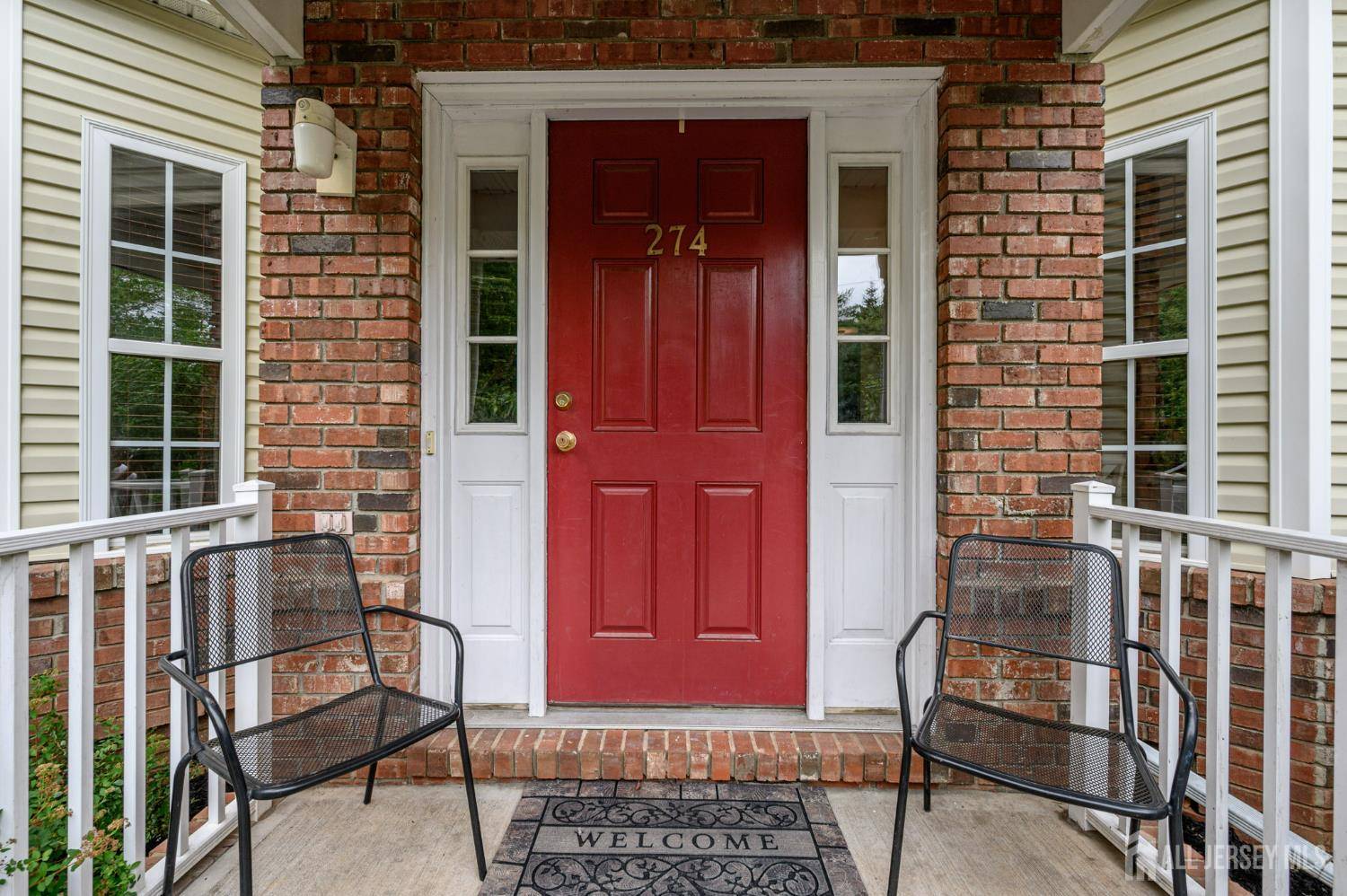 Piscataway, NJ 08854,274 Pinelli DR