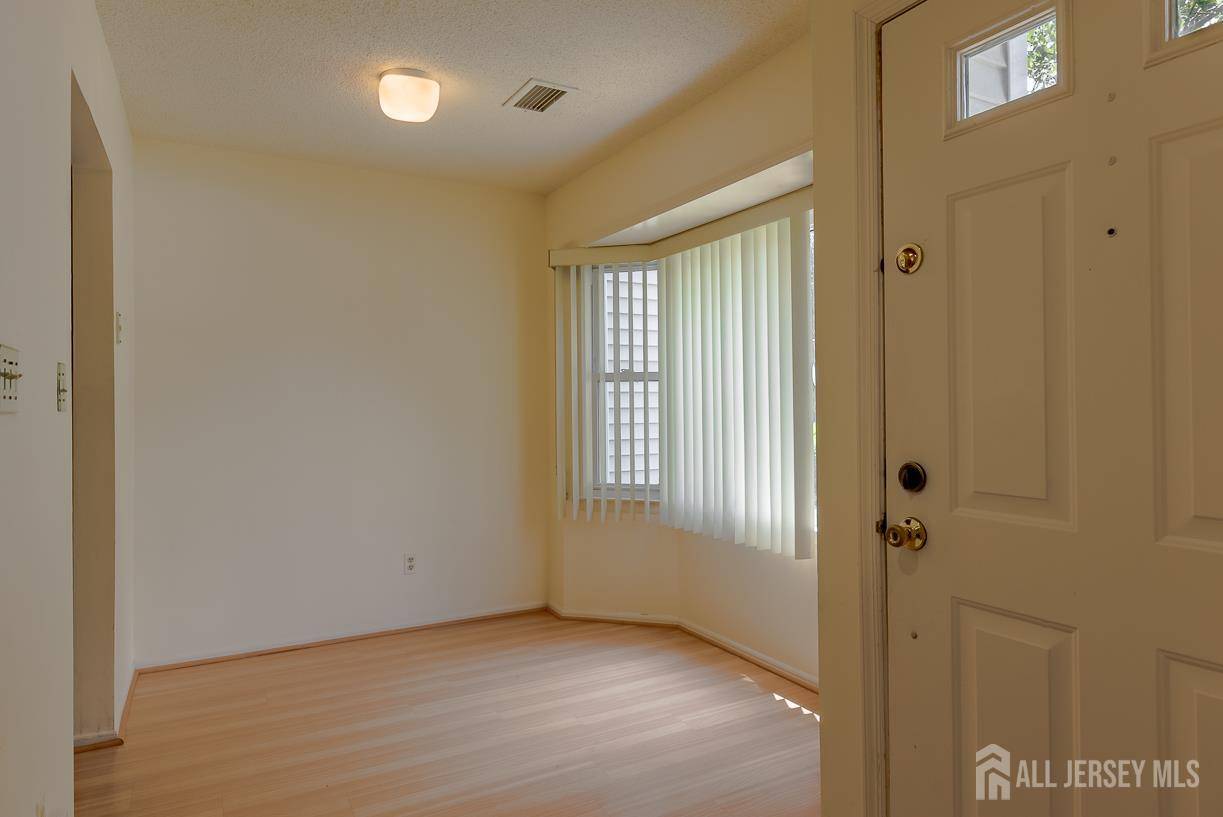 East Brunswick, NJ 08816,139 Baron LN