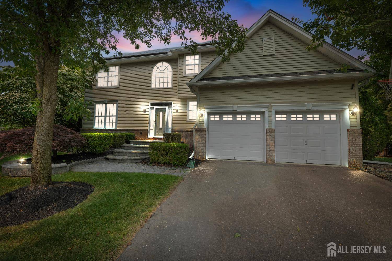 Monroe, NJ 08831,16 Moorland BLVD