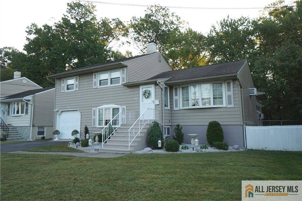 Colonia, NJ 07067,262 Amherst AVE