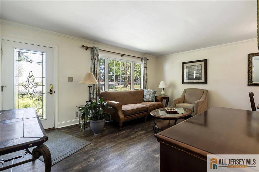 Matawan, NJ 07747,16 Eisenhower CT