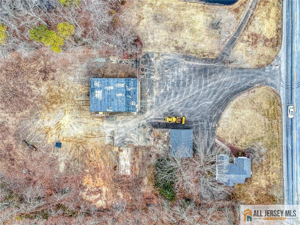 Millstone, NJ 08510,314 Monmouth RD