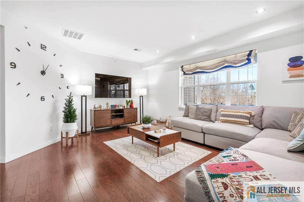 Piscataway, NJ 08854,448 Tower BLVD #448