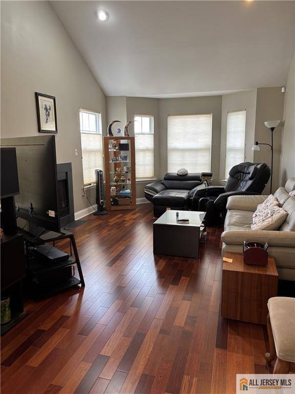 Piscataway, NJ 08854,238 Nebula RD #238