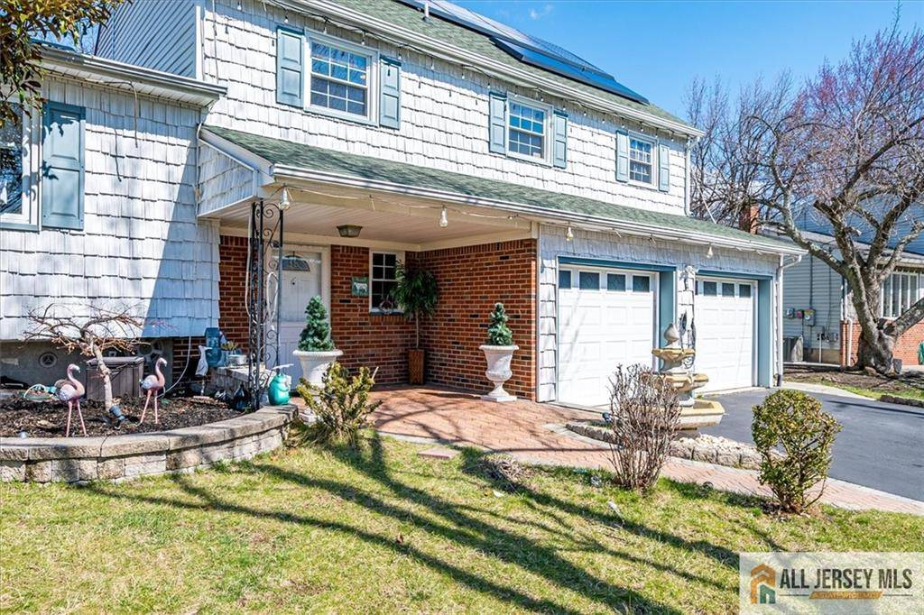 Edison, NJ 08820,6 Mockingbird RD